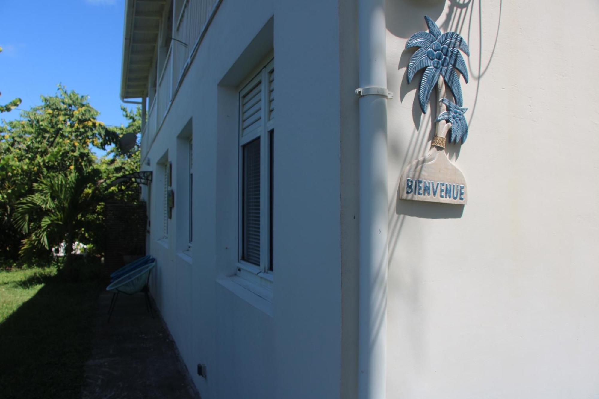 Le Colibri Et Le Frangipanier Apartment La Trinite Exterior photo